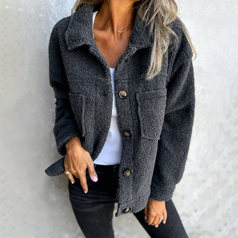 Plus Size Women's Solid Color Sherpa Jacket, Long Sleeve Lapel Single Breasted Fleece Coat With Pockets For Autumn Winter